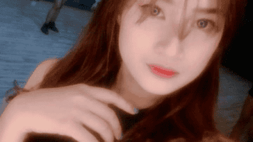 photo 6127271714401404472 y