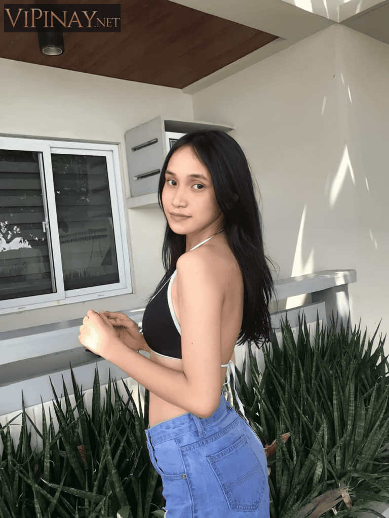 iIyah isabel dumlao17